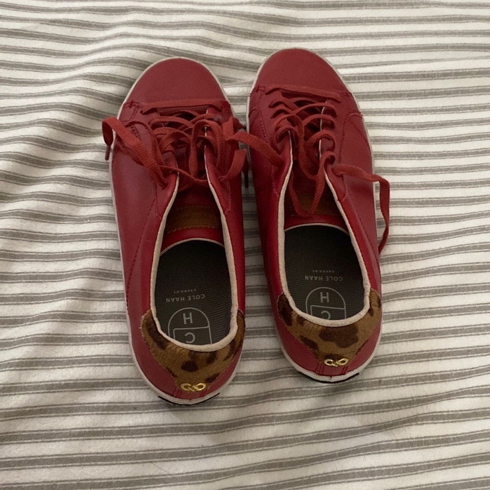 COLE HAAN LEATHER SNEAKERS